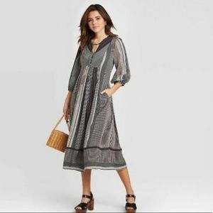 COPY - Women's Striped Long Sleeve V-Neck Midi Dress